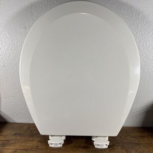 BEMIS 500EC 346 Toilet Seat with Easy Clean & Change Hinges, ROUND, Durable